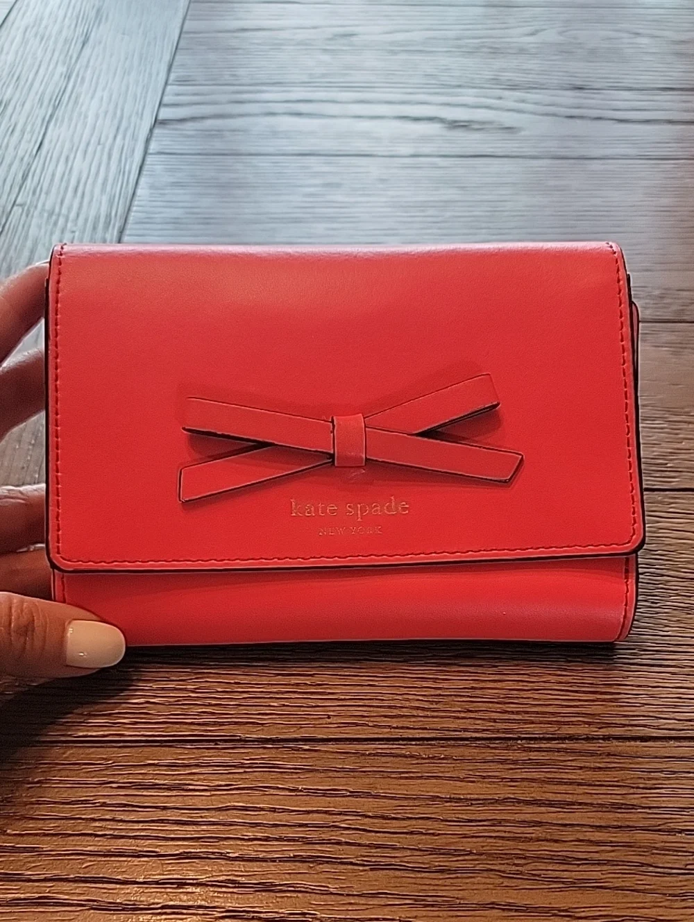 kate spade New York Bow Trifold Wallet In Geranium Pink